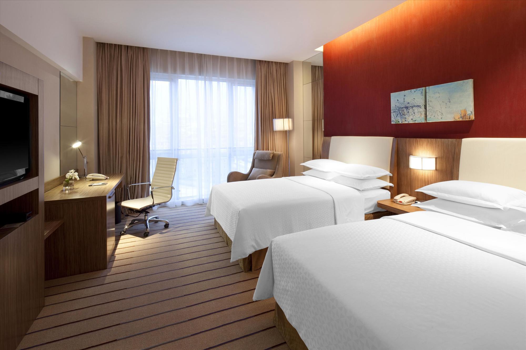 Four Points By Sheraton Tai'An Тай'ан Екстериор снимка