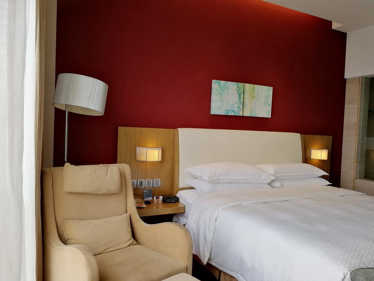 Four Points By Sheraton Tai'An Тай'ан Екстериор снимка
