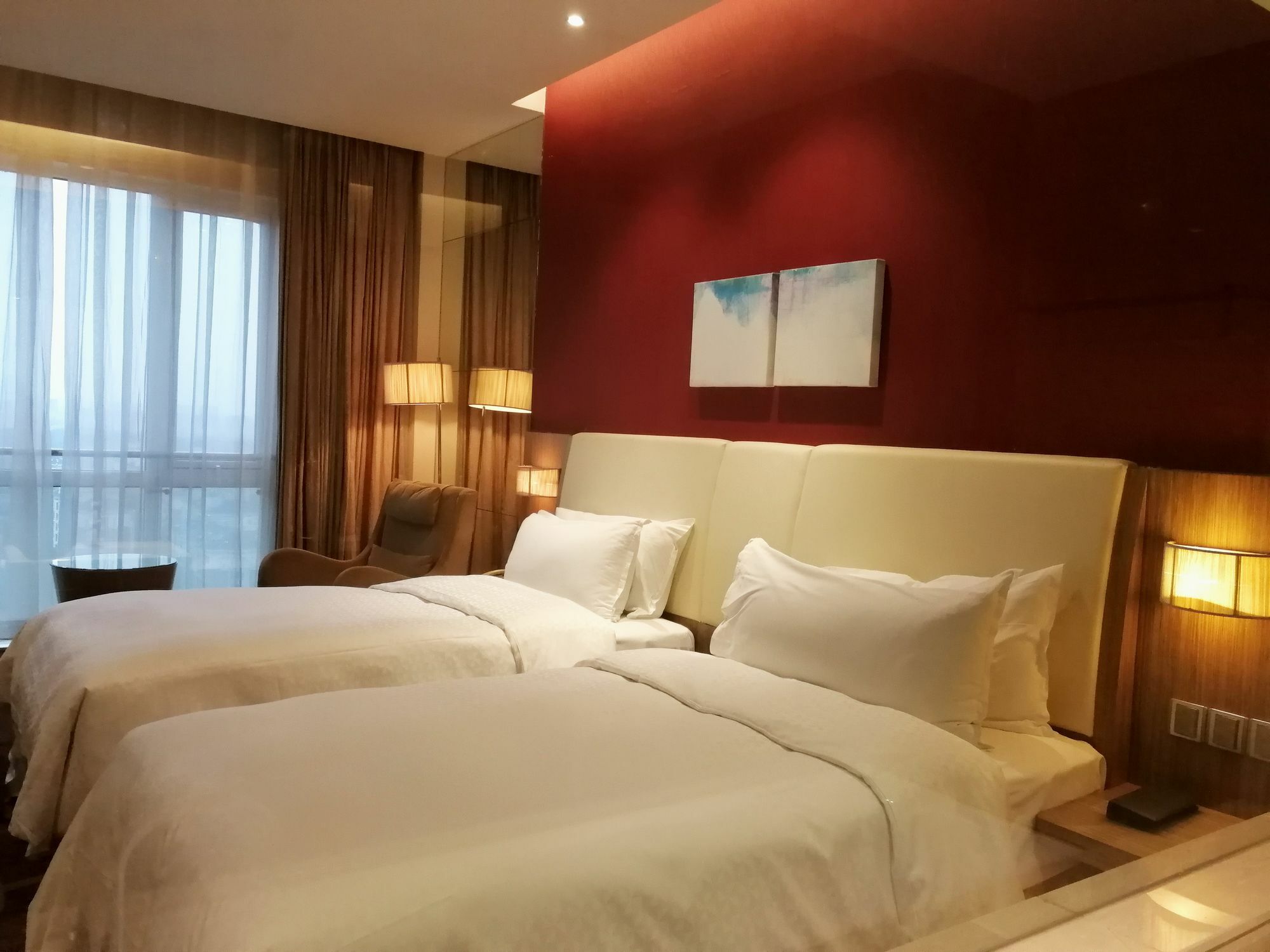 Four Points By Sheraton Tai'An Тай'ан Екстериор снимка